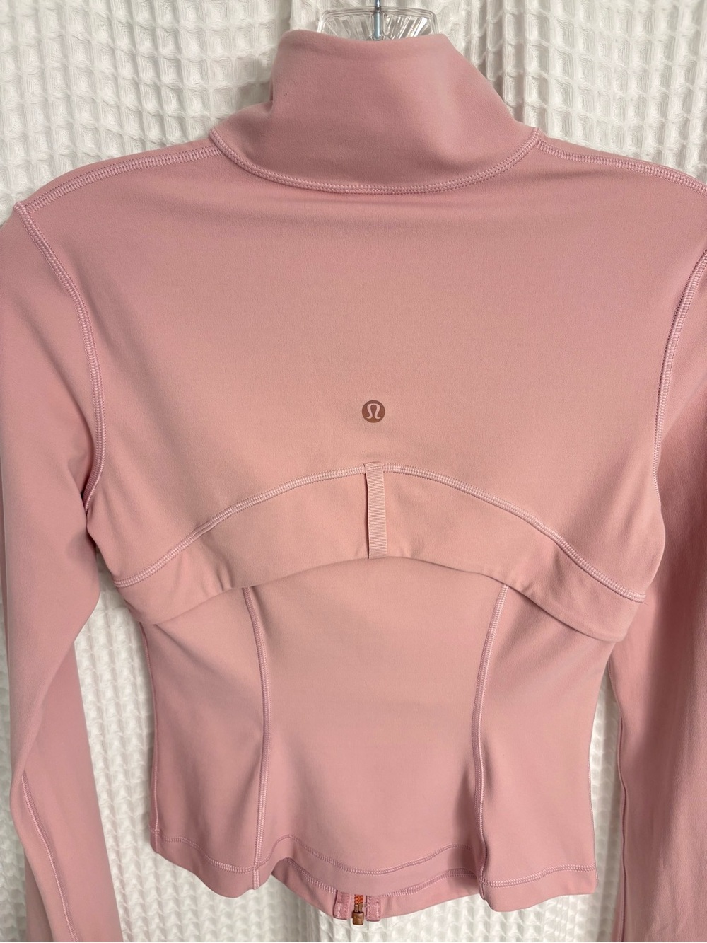 Lululemon Define Cropped Jacket Nulu ~ 4 ~ Pink with Rose Gold - Picture 8 of 16